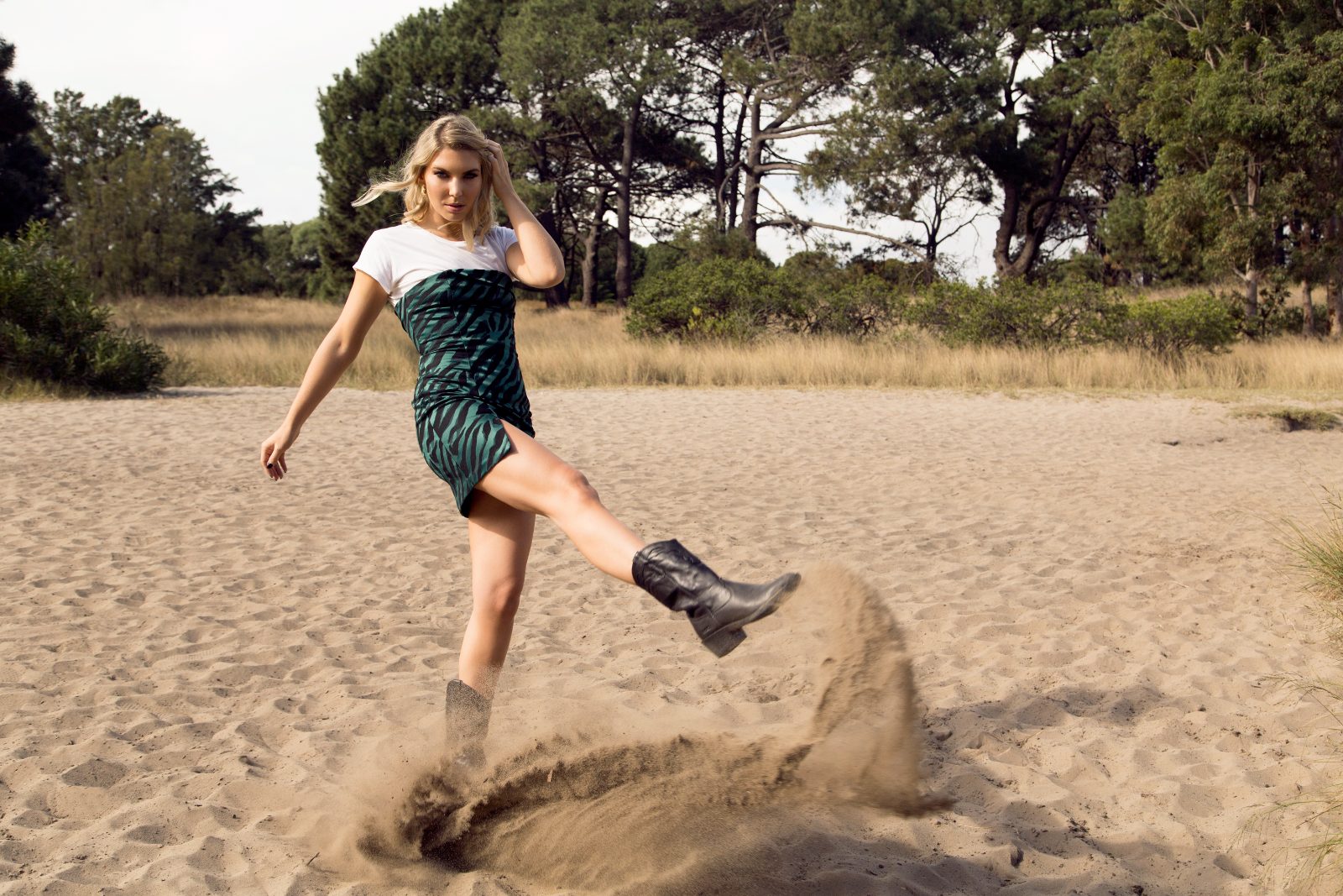 Printed dress in long grass
